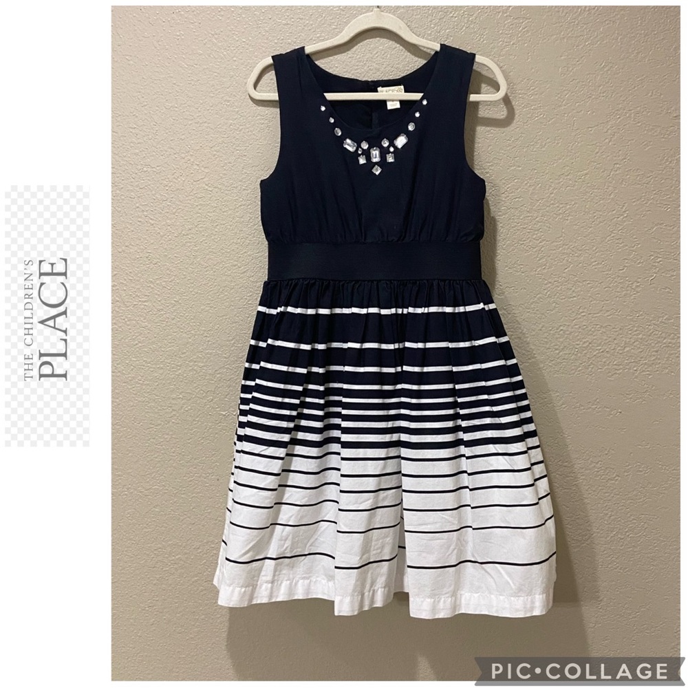 Children’s Place beautiful black and white dress size 8